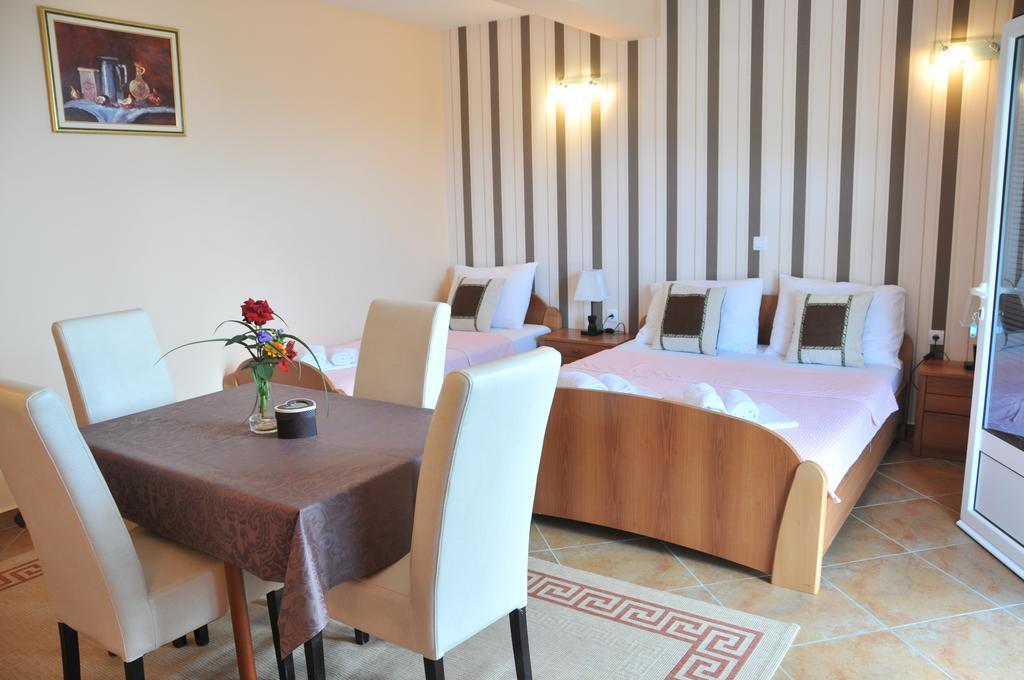 Nikic Apartments Ulcinj Pokoj fotografie