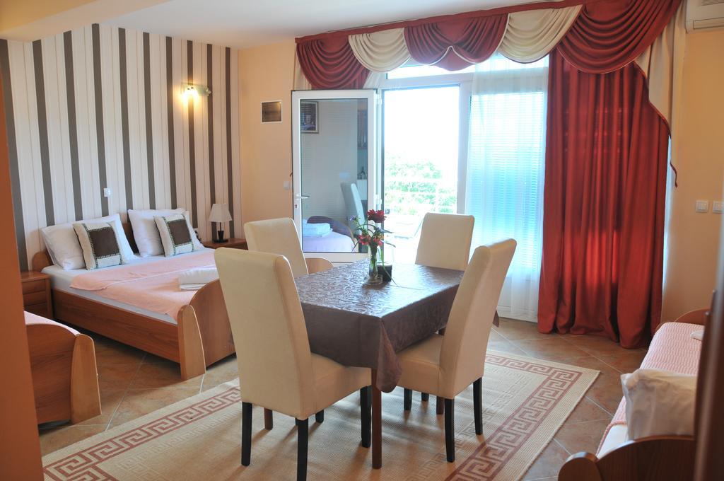 Nikic Apartments Ulcinj Pokoj fotografie